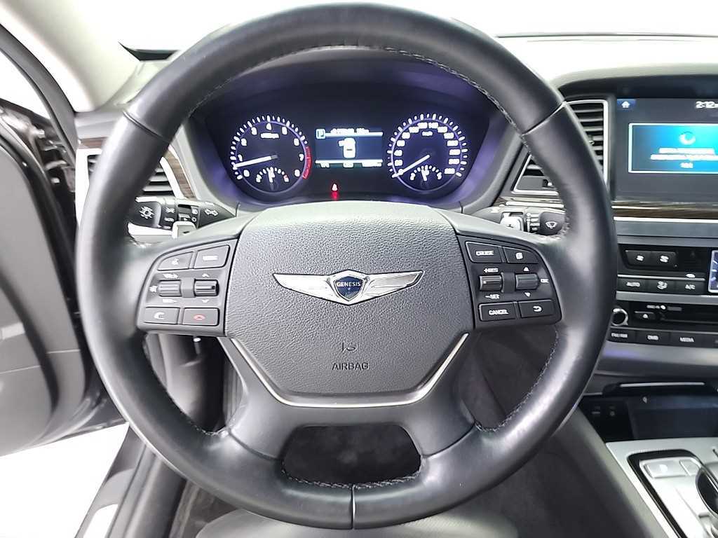 Genesis G80 - Vista 9
