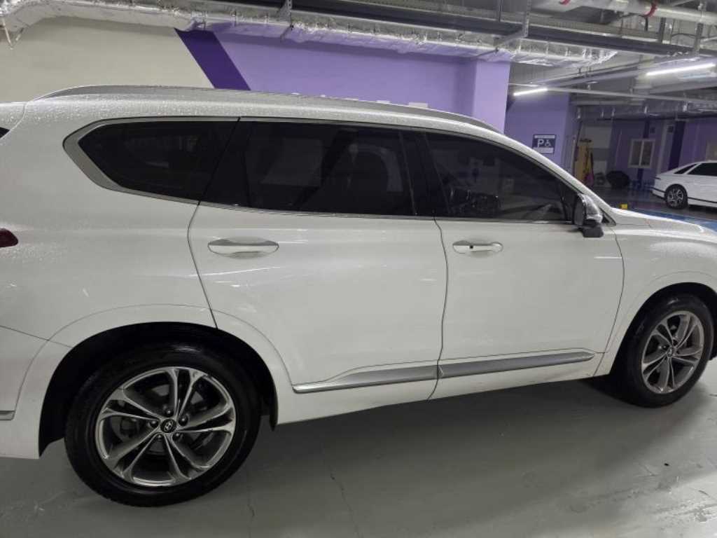 HYUNDAI Santa Fe - Vista 6