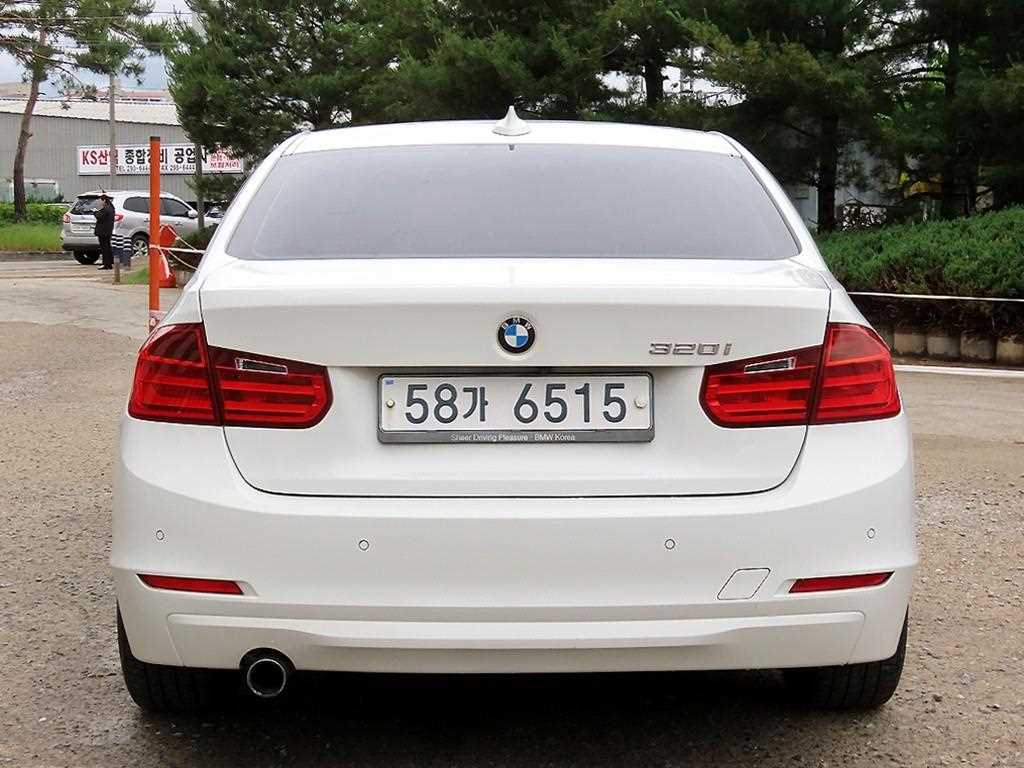 BMW 3 series - Vista 4