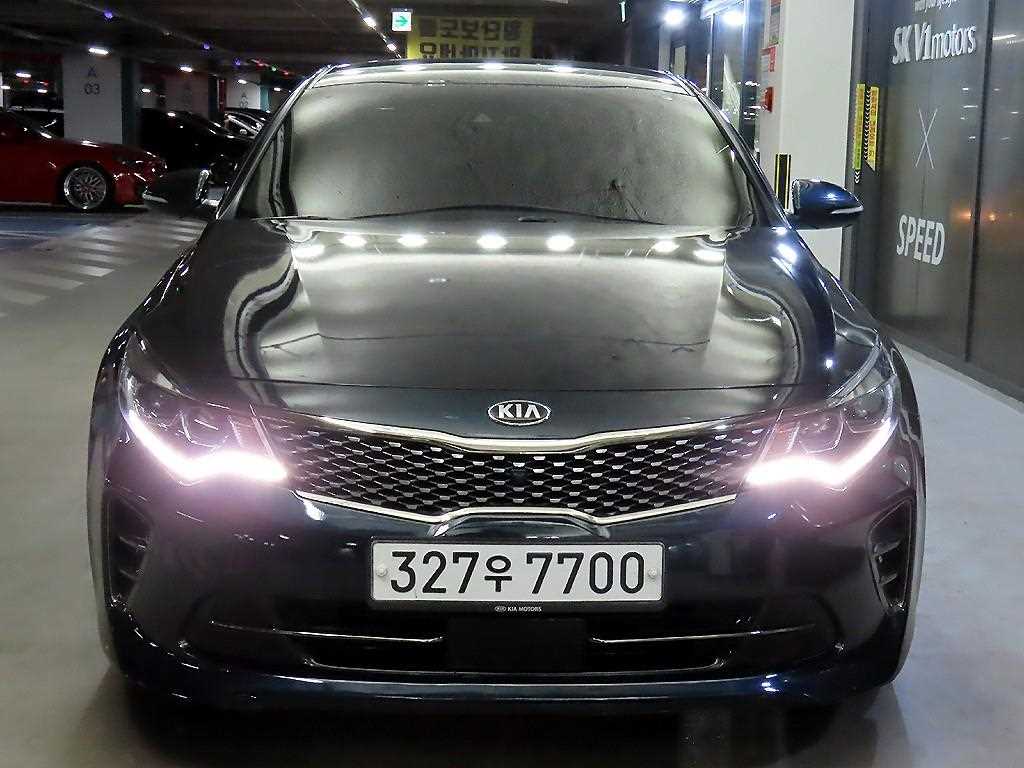 KIA K5 - Vista 2