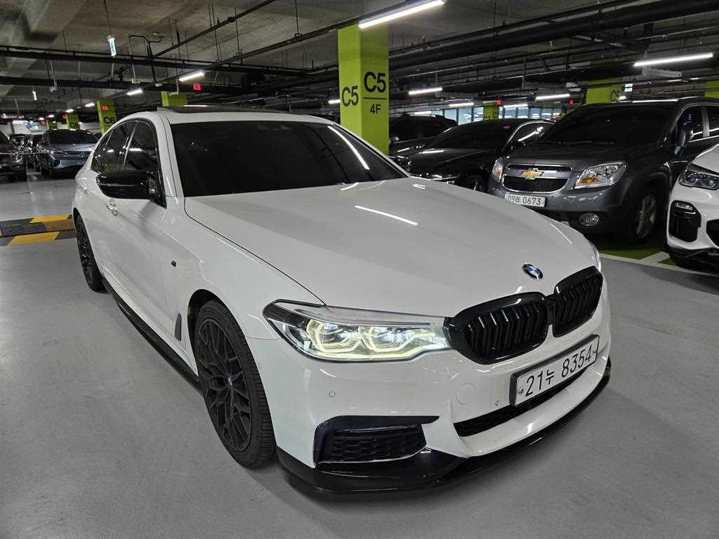 BMW 5 Series - Vista 3