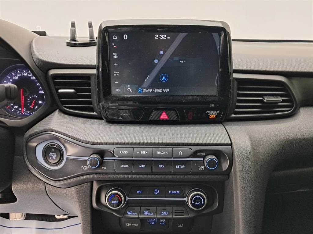 HYUNDAI Veloster - Vista 9