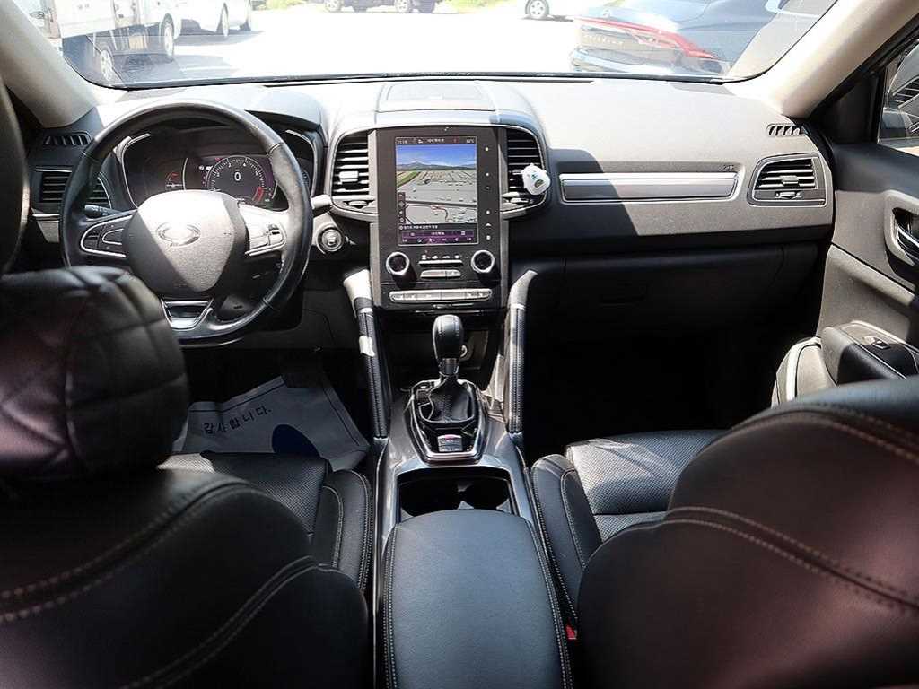 SAMSUNG QM6 - Vista 5