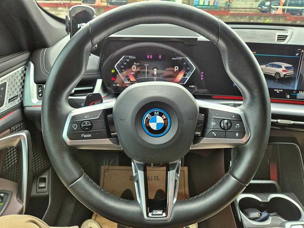 BMW iX1 2024 Blanco - Importación desde Corea - HF Imports Iquique - Foto 13