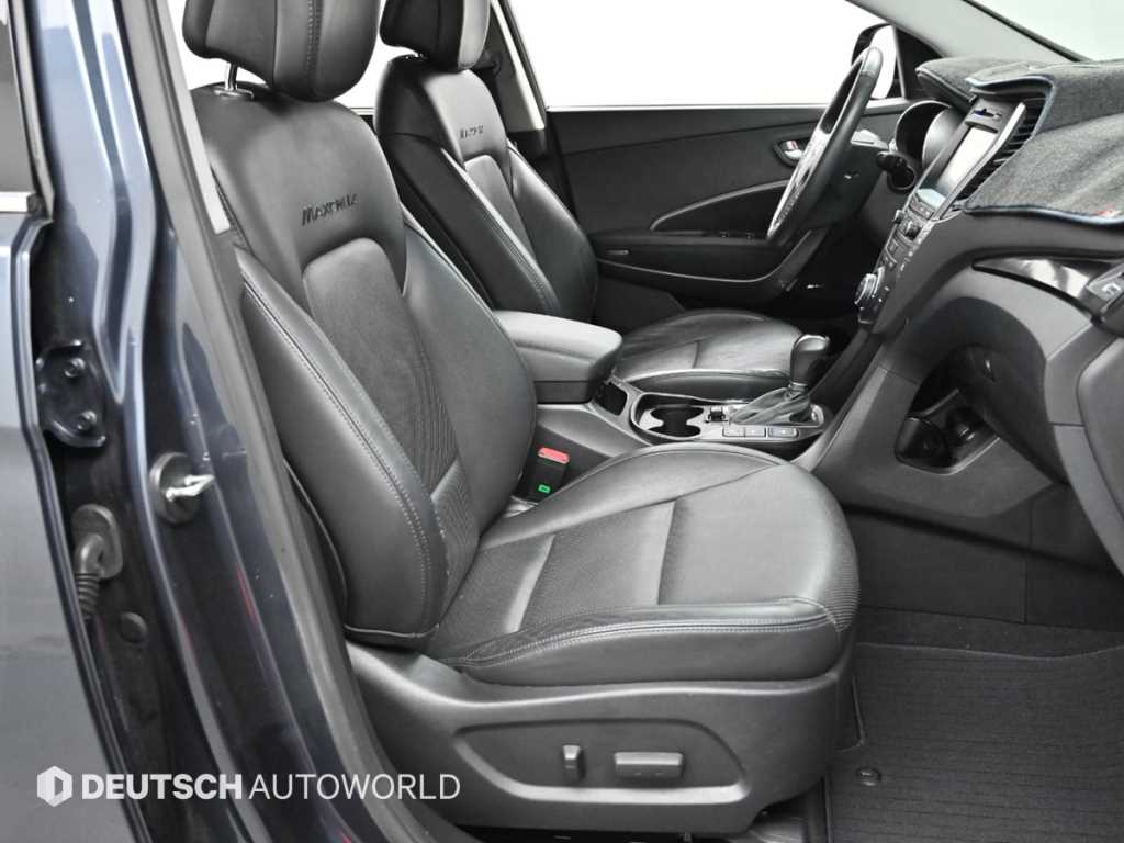 HYUNDAI Maxcruz - Vista 10