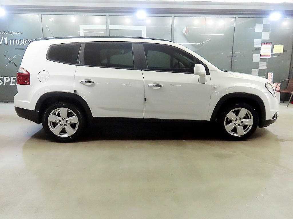 Chevrolet Orlando - Vista 3