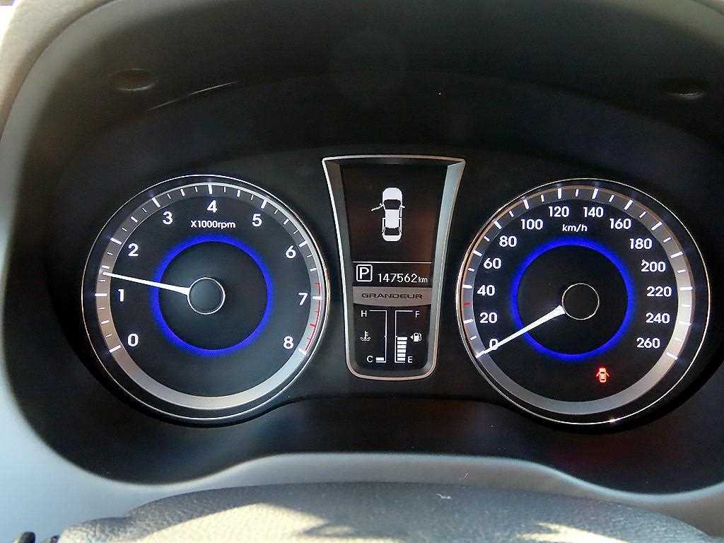 HYUNDAI Grandeur - Vista 8