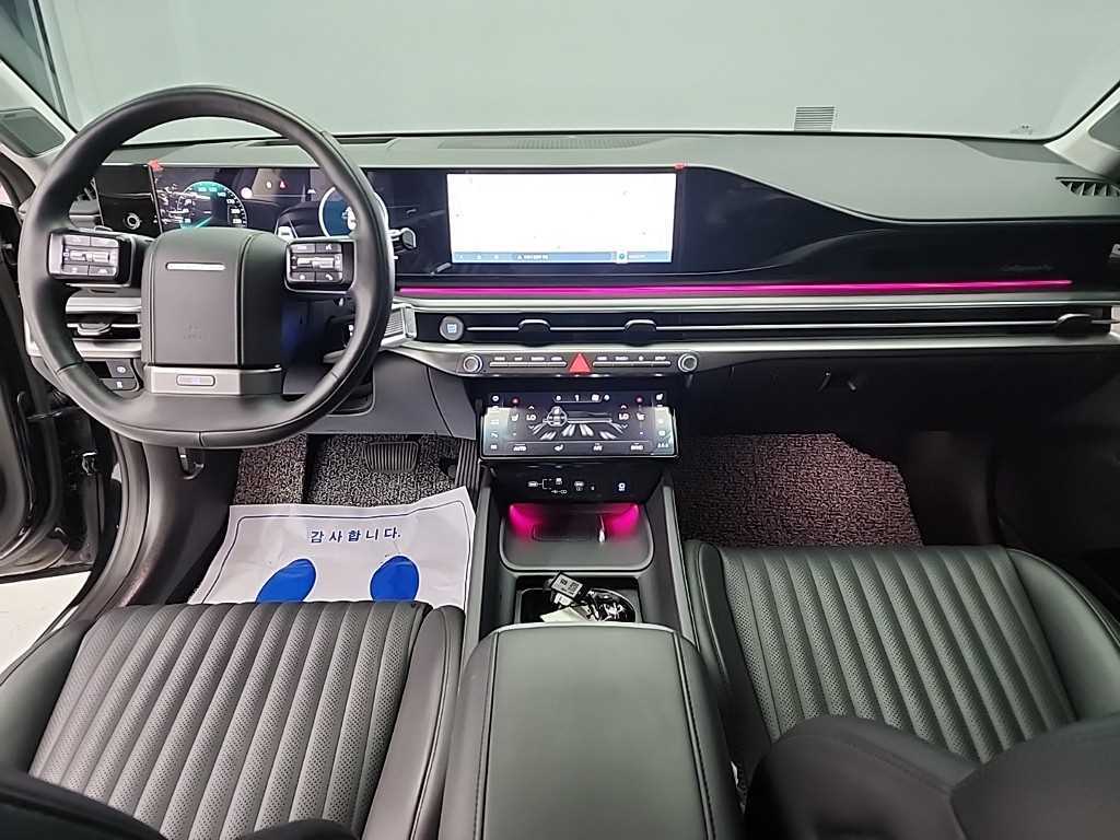 HYUNDAI Grandeur - Vista 7
