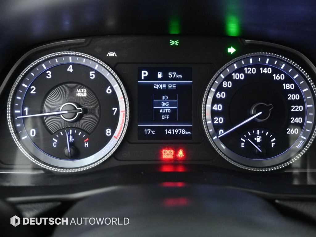 HYUNDAI Sonata - Vista 8