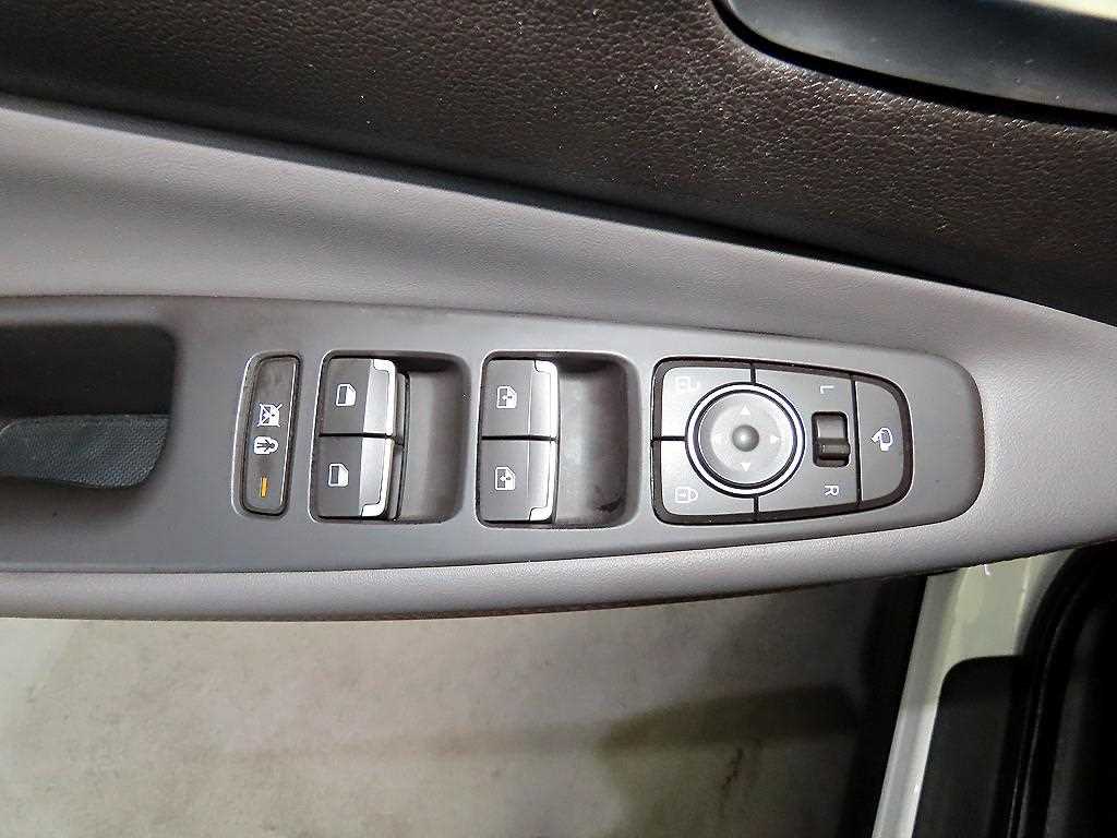 HYUNDAI Santa Fe 2019 Blanco - Importación desde Corea - HF Imports Iquique - Foto 13
