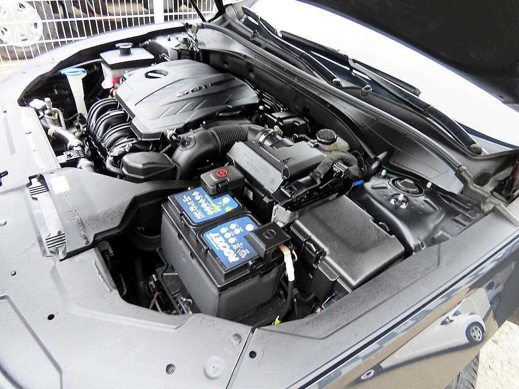 HYUNDAI Grandeur 2022 Verde - Importación desde Corea - HF Imports Iquique - Foto 19