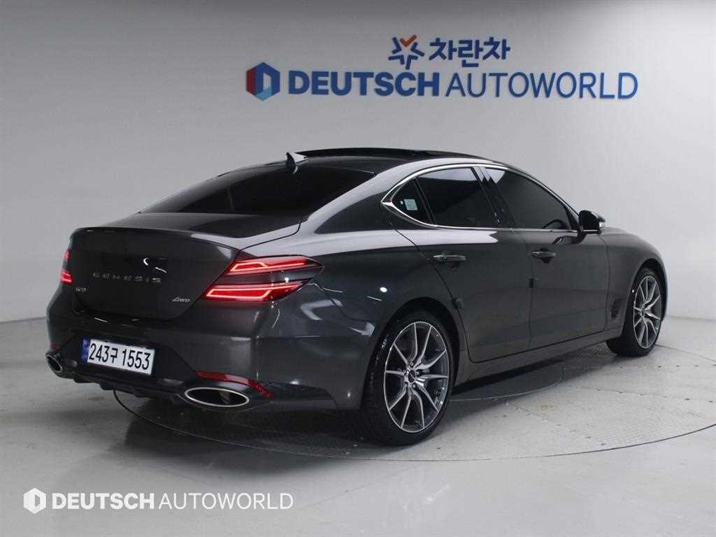 Genesis G70 - Vista 2