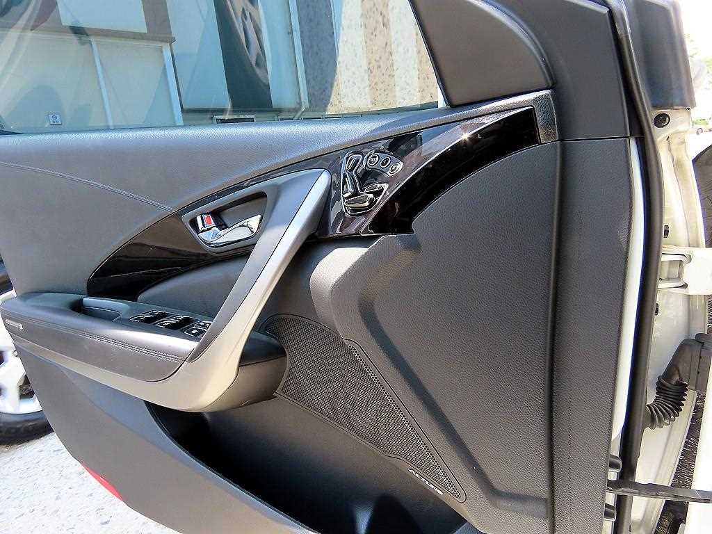 HYUNDAI Grandeur - Vista 11