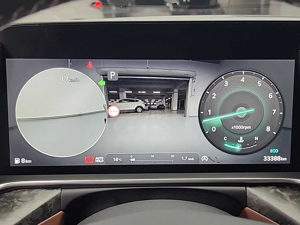 Genesis G90 - Vista 6