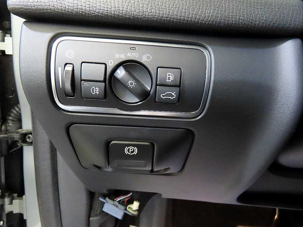 Volvo XC60 2015 Gris - Importación desde Corea - HF Imports Iquique - Foto 13
