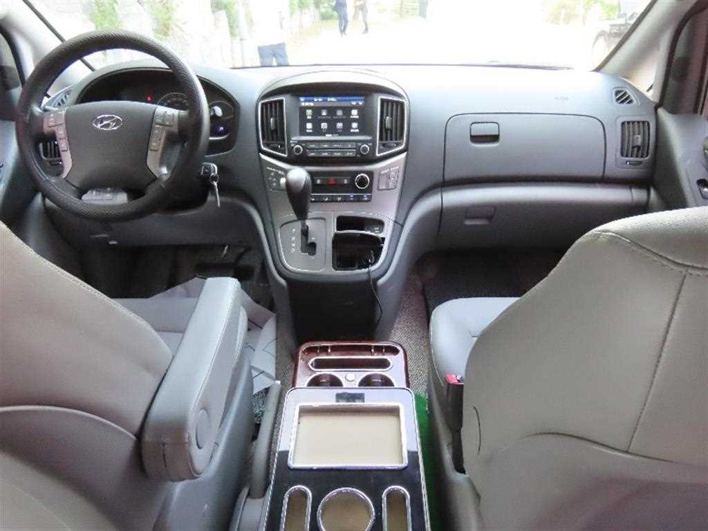 HYUNDAI Starex 2020 - Importación desde Corea - HF Imports Iquique - Foto 15