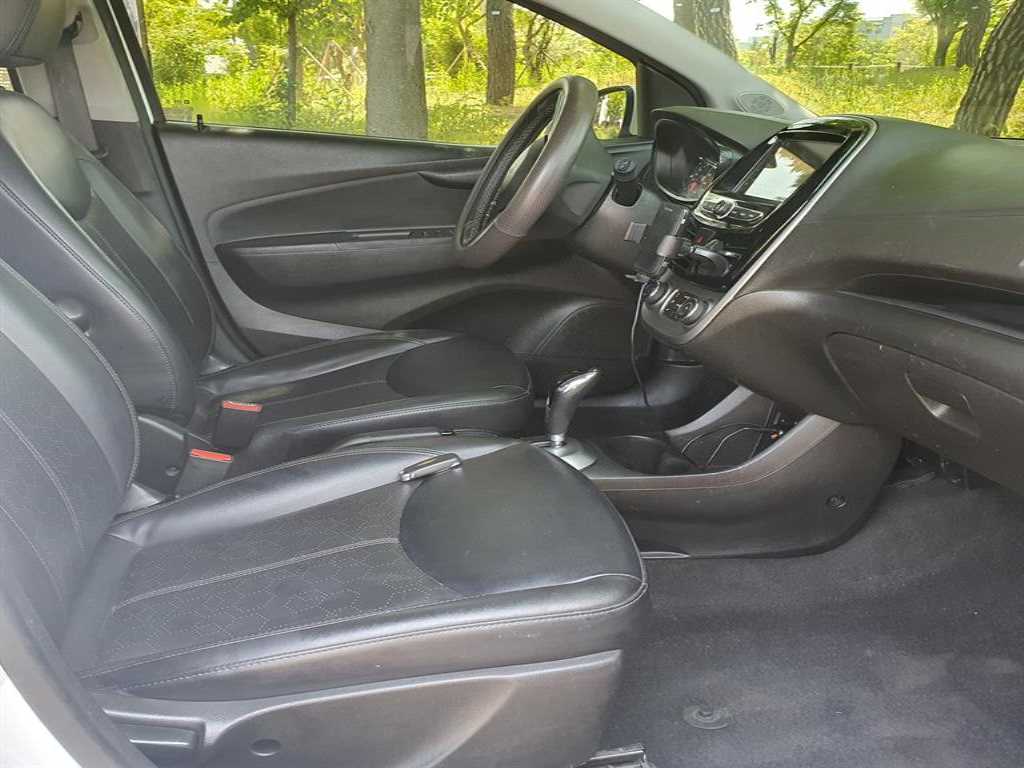Chevrolet Spark - Vista 12