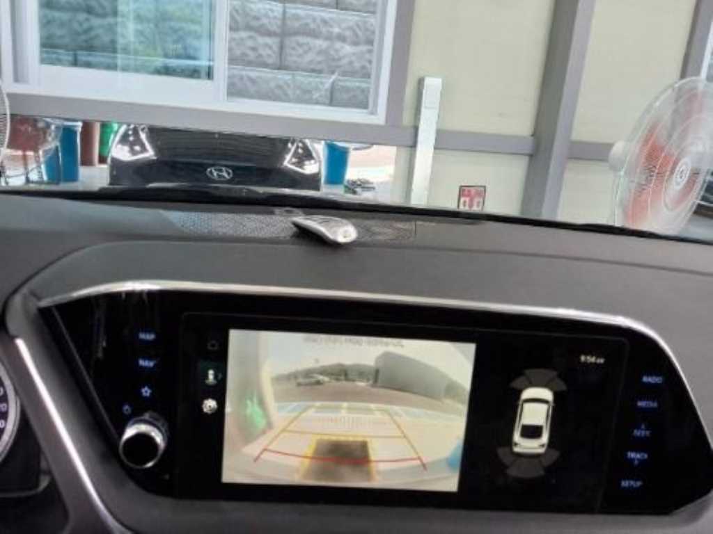HYUNDAI Sonata - Vista 6