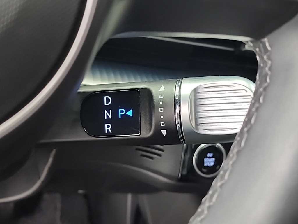 HYUNDAI Ioniq 6 - Vista 8