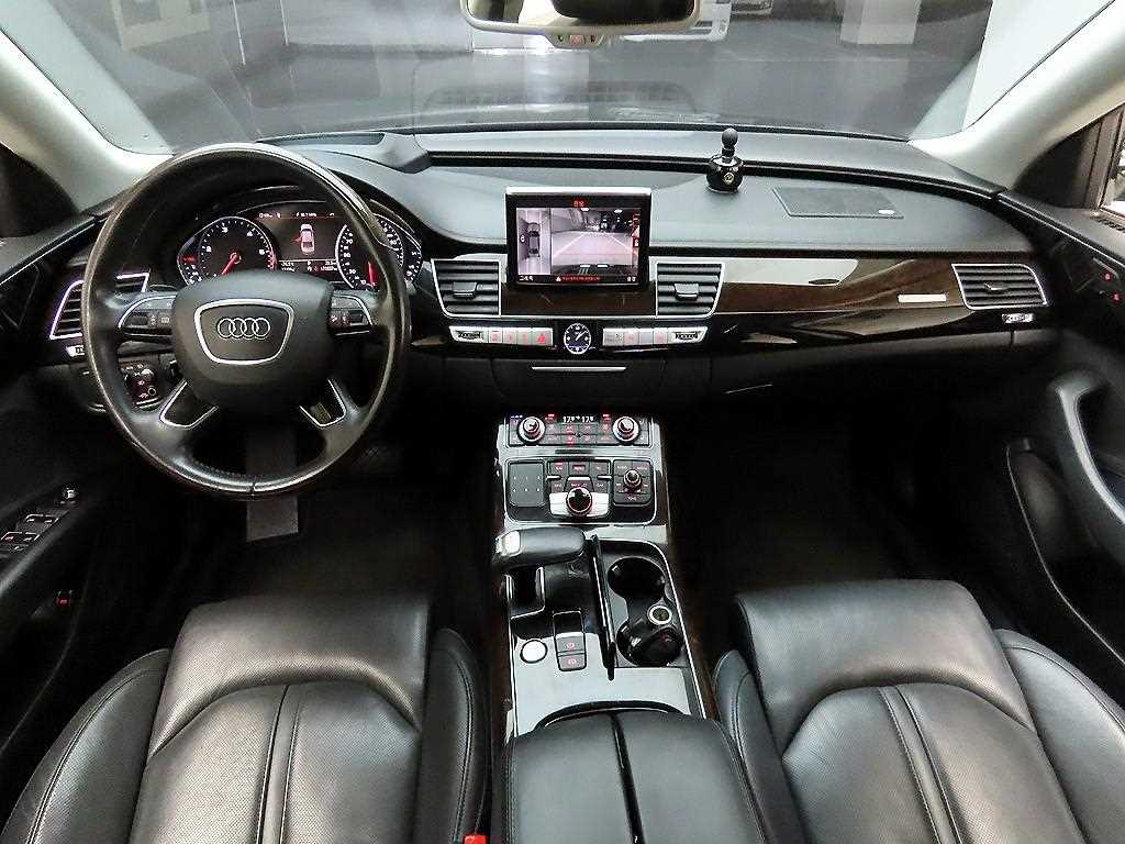 Audi A8 - Vista 8
