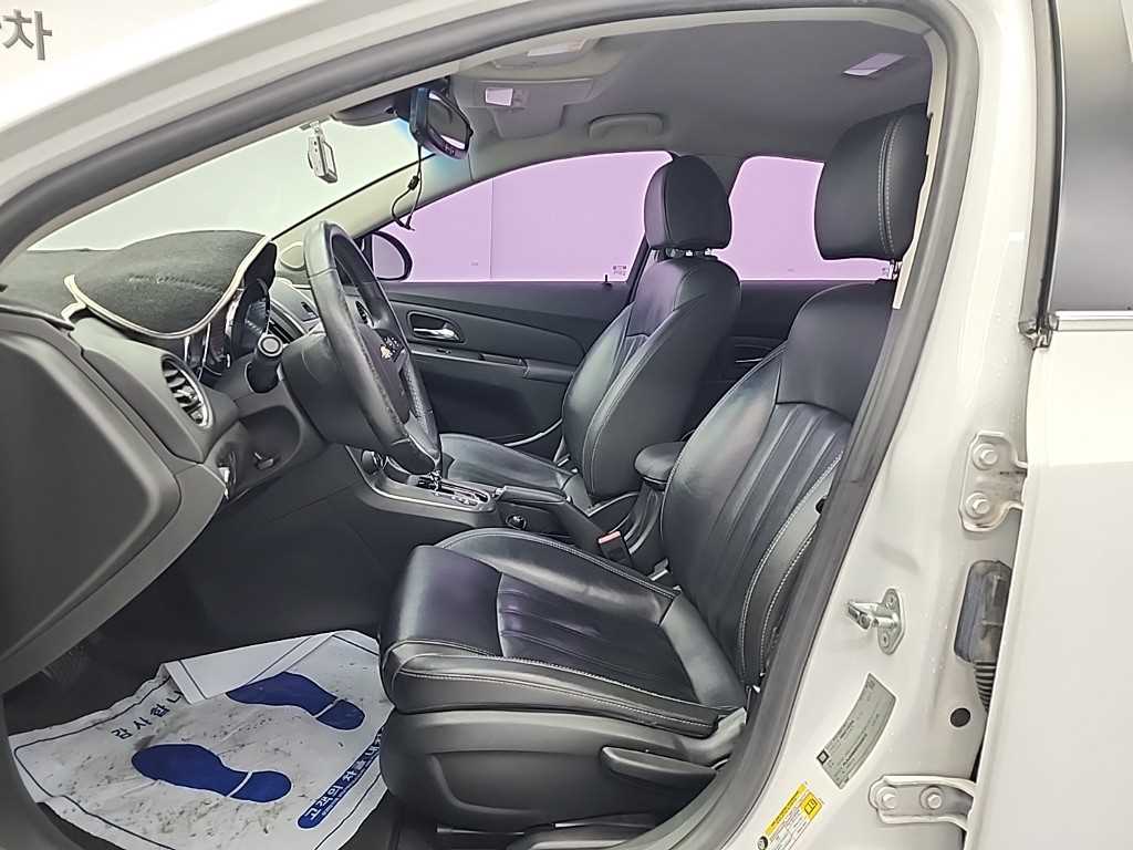 Chevrolet Cruise - Vista 11