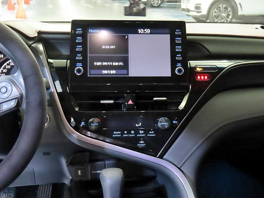 Toyota Camry - Vista 11