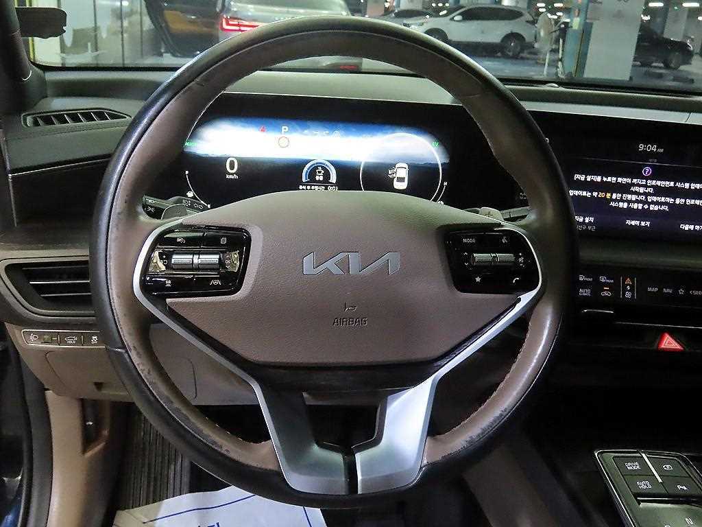 KIA K8 - Vista 8