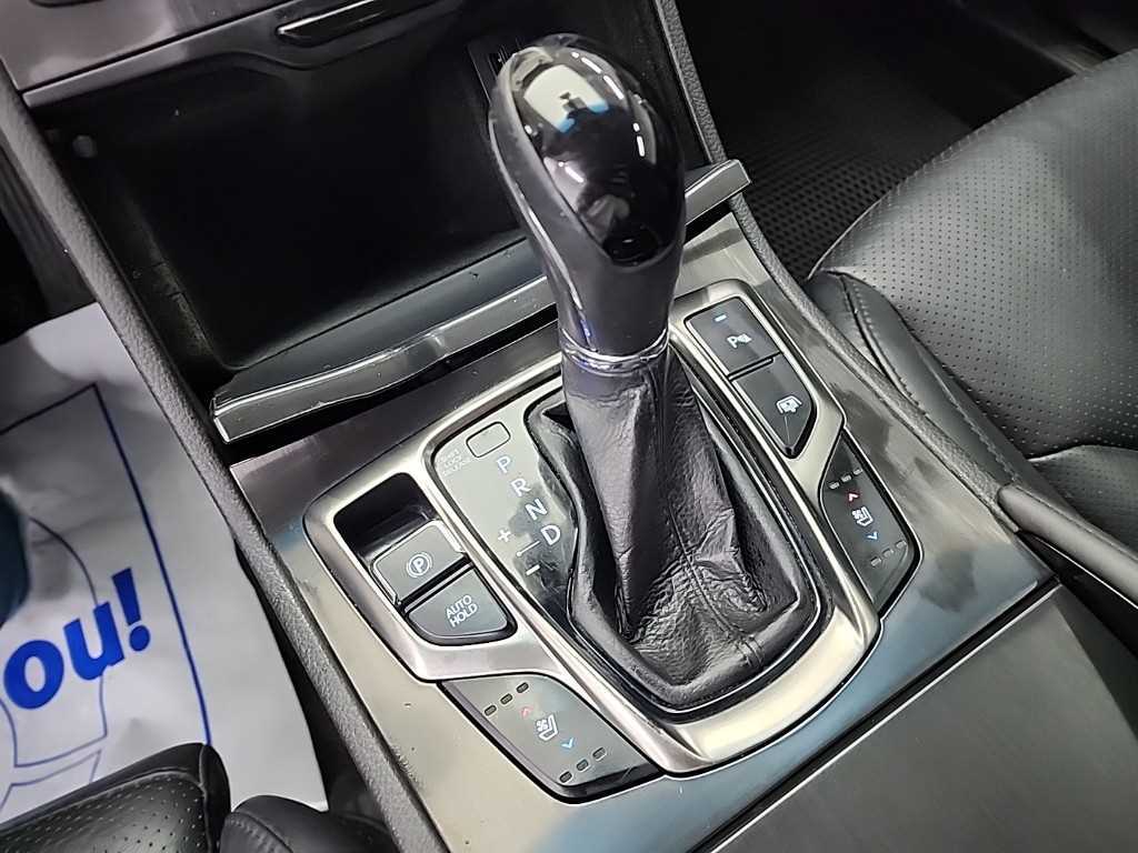 HYUNDAI Grandeur - Vista 8