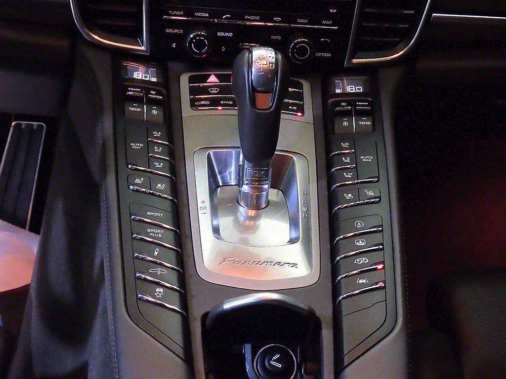Porsche Panamera - Vista 12