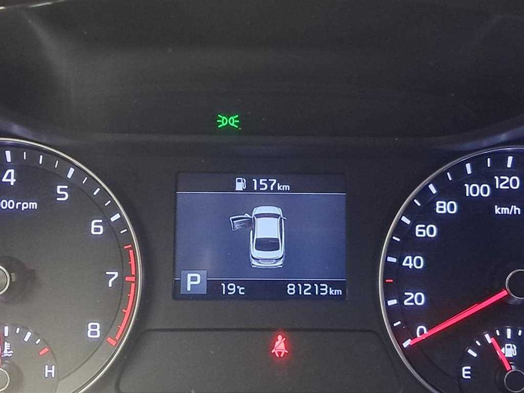 KIA K3 - Vista 8