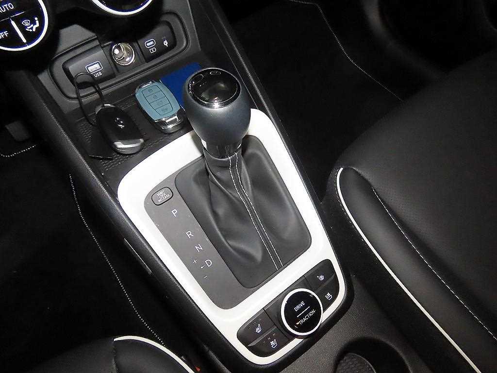 HYUNDAI Venue - Vista 12