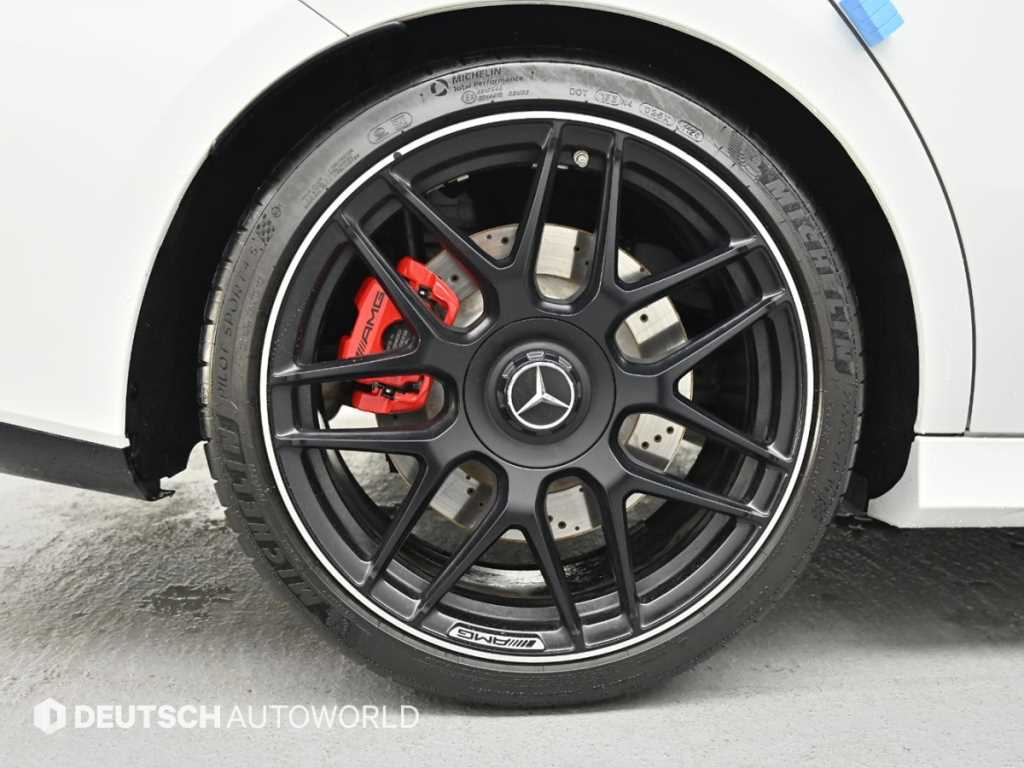 Mercedes Benz CLA Class - Vista 5