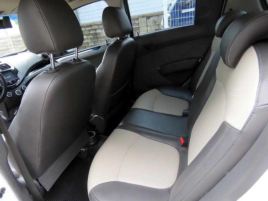 Chevrolet Spark - Vista 6