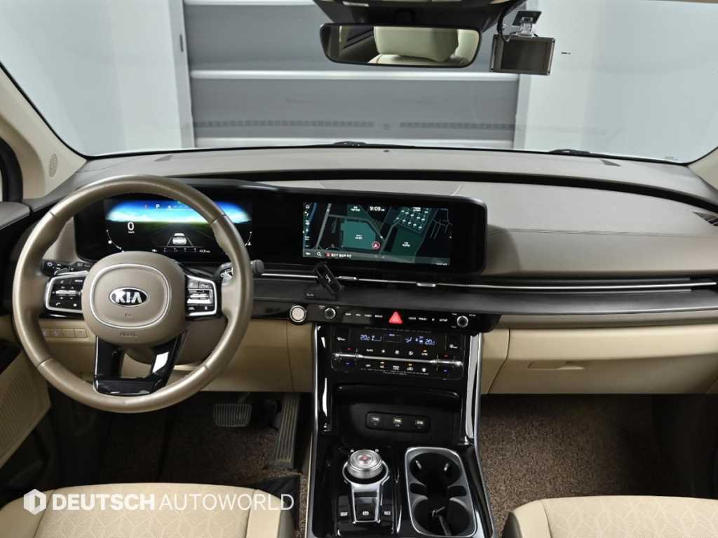 KIA Carnival - Vista 7
