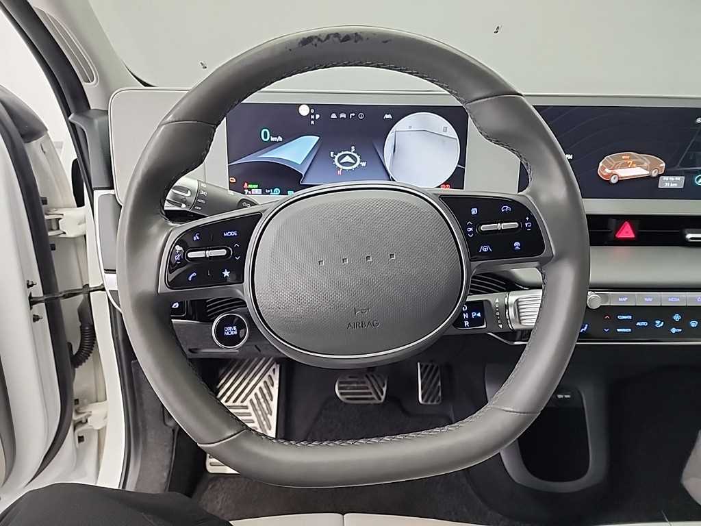 HYUNDAI Ioniq 5 - Vista 9