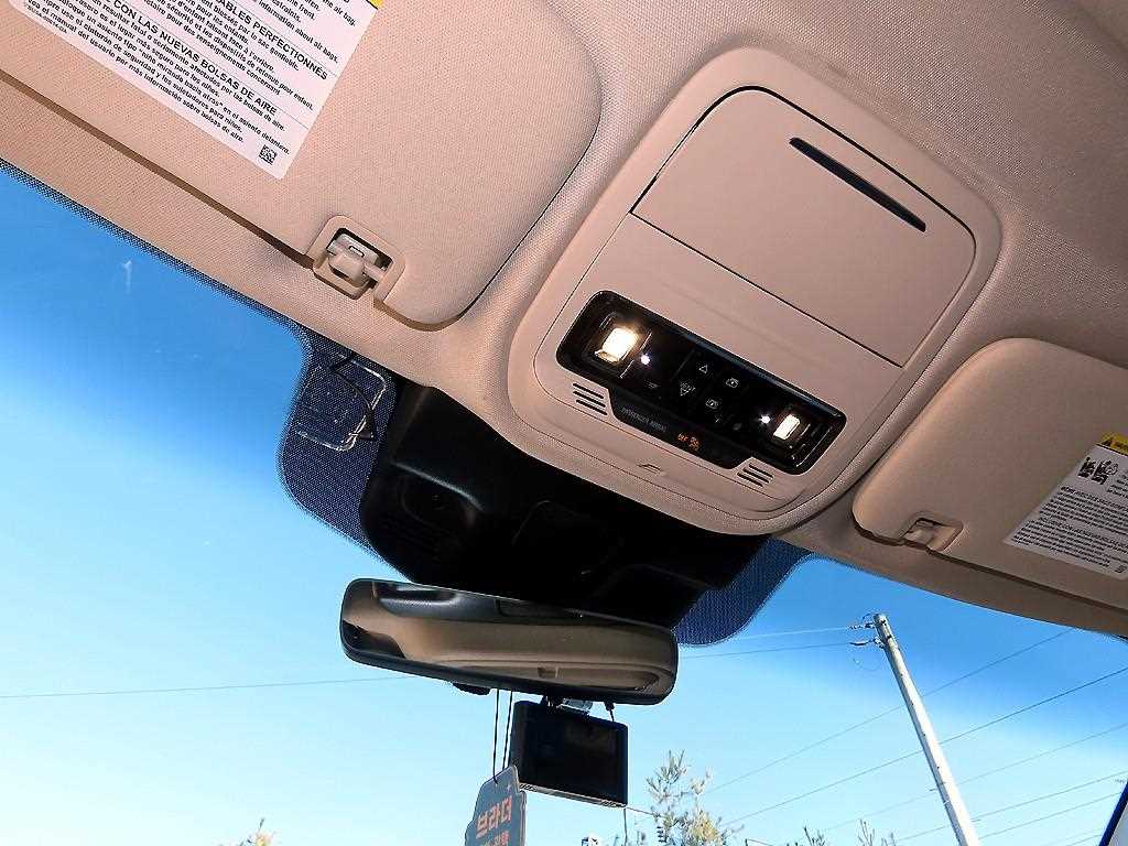 Lincoln Aviator - Vista 5