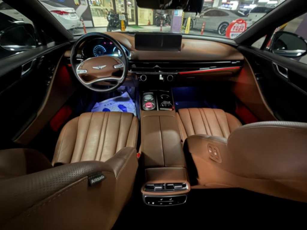 Genesis G80 - Vista 6