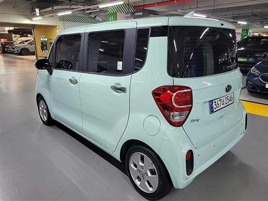 KIA Ray - Vista 6