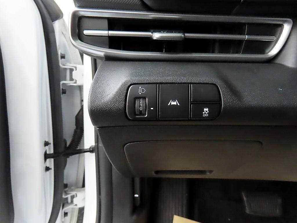 HYUNDAI Avante - Vista 12