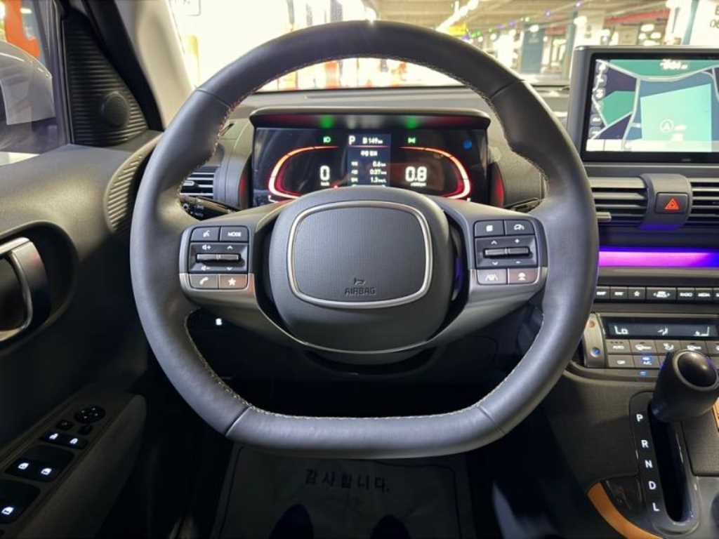 HYUNDAI Casper - Vista 9