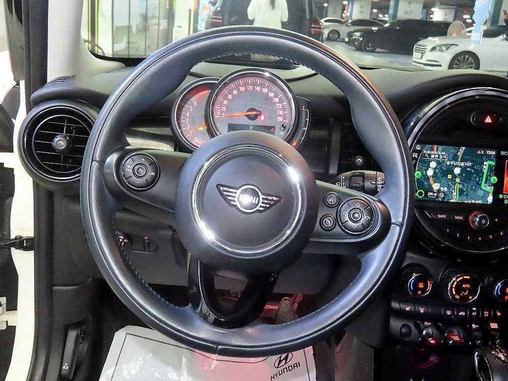 Mini Cooper - Vista 8