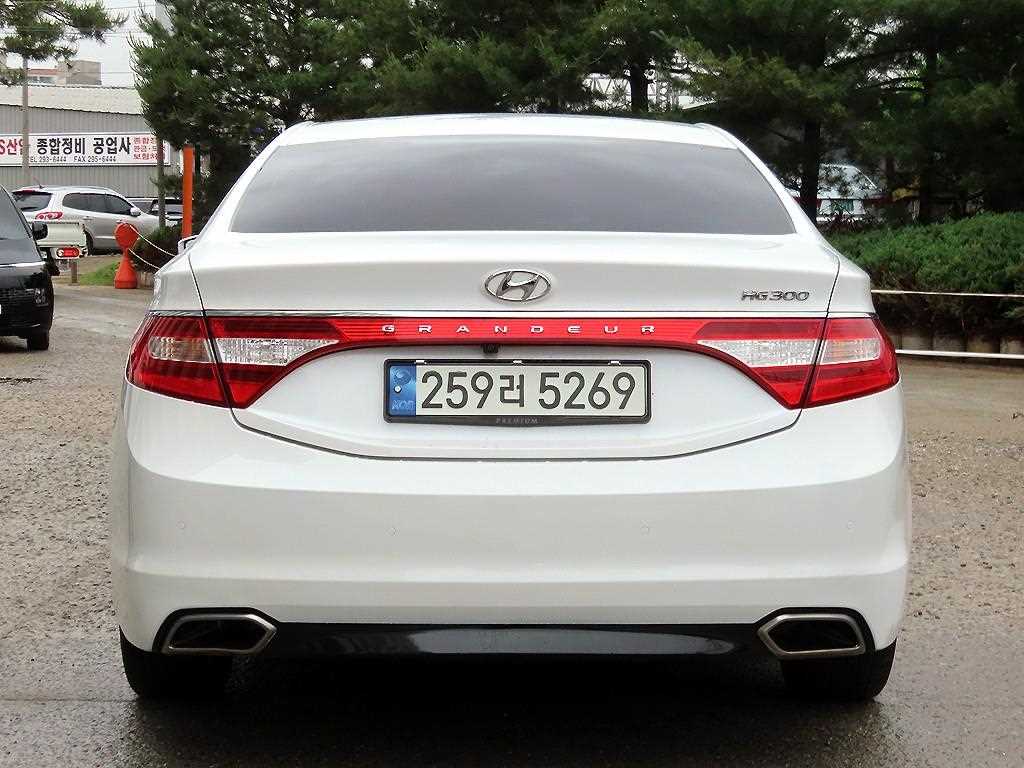 HYUNDAI Grandeur - Vista 4