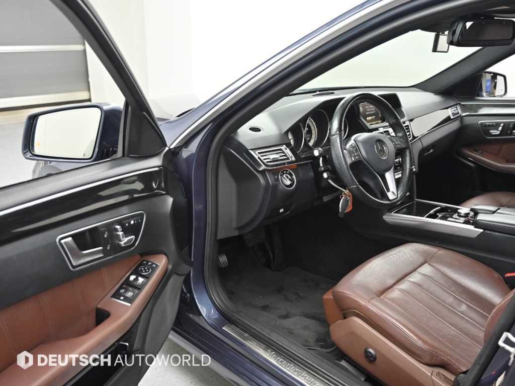 Mercedes Benz E class - Vista 11