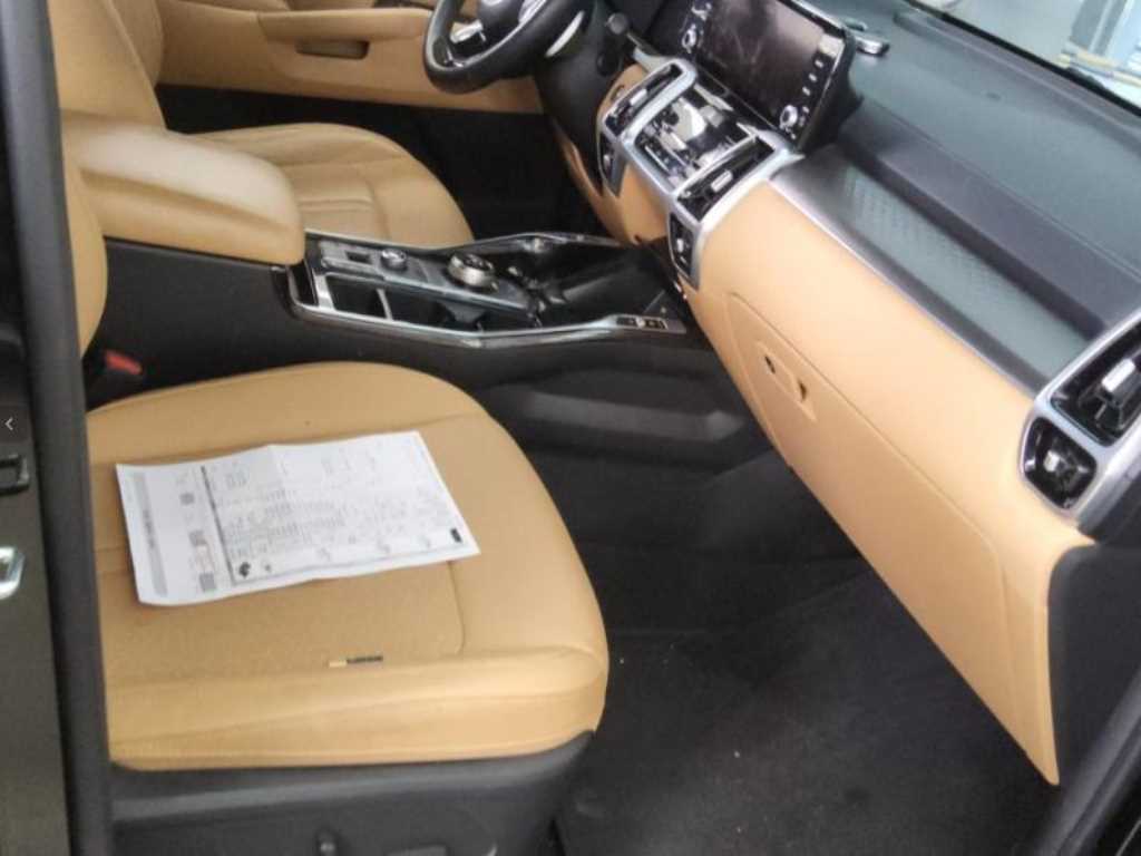 KIA Sorento - Vista 8