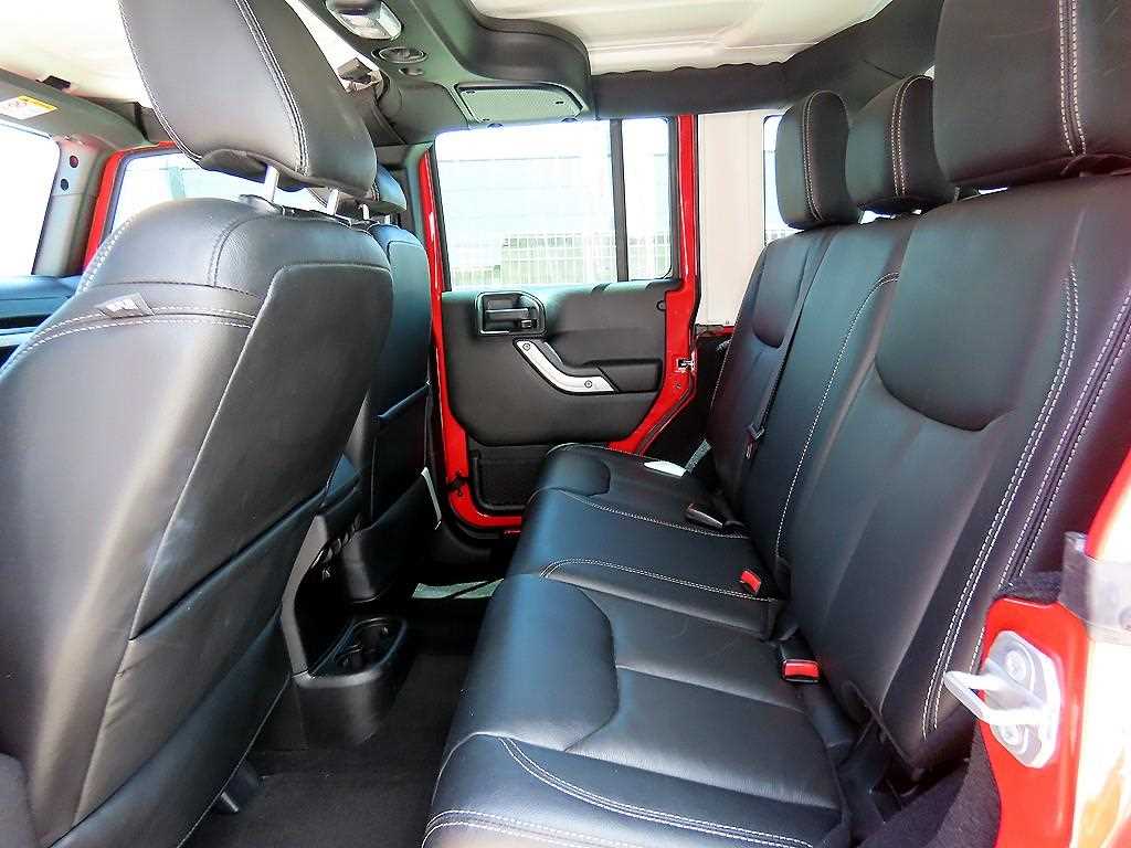 Jeep Wrangler - Vista 6