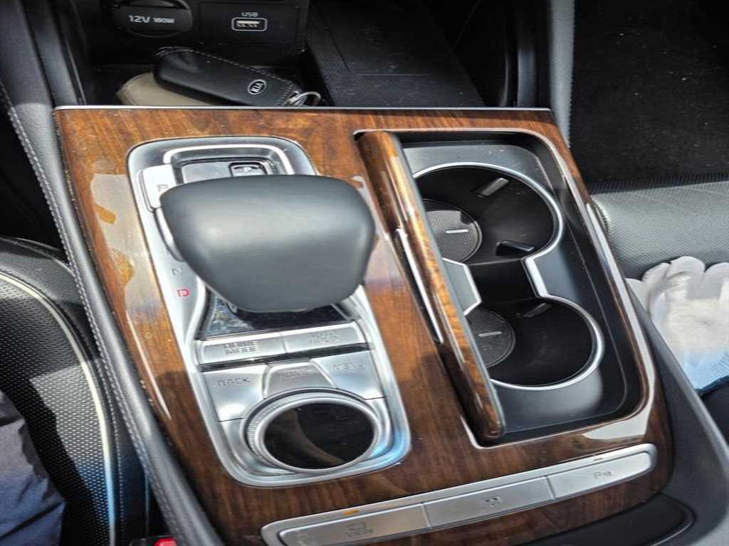 KIA K9 - Vista 11