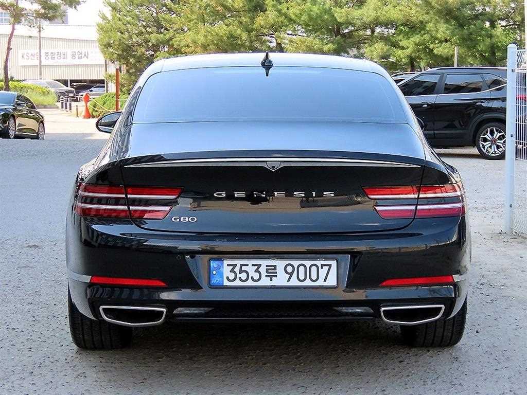 Genesis G80 - Vista 5