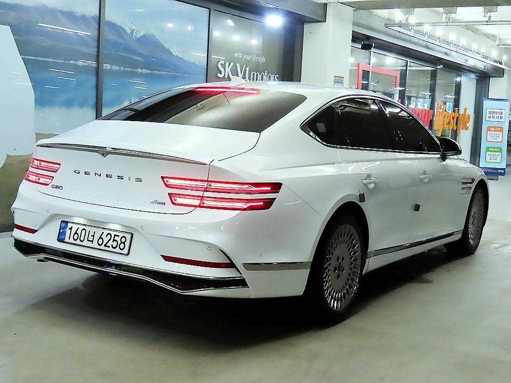 Genesis G80 - Vista 5