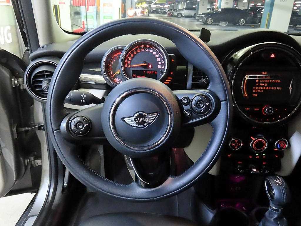 Mini Cooper - Vista 8