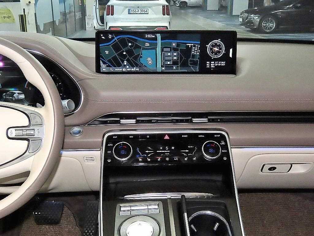 Genesis GV80 - Vista 11